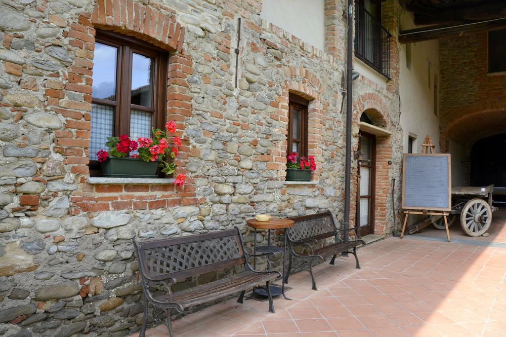 Agriturismo La Pieve Dogliani Exteriör bild